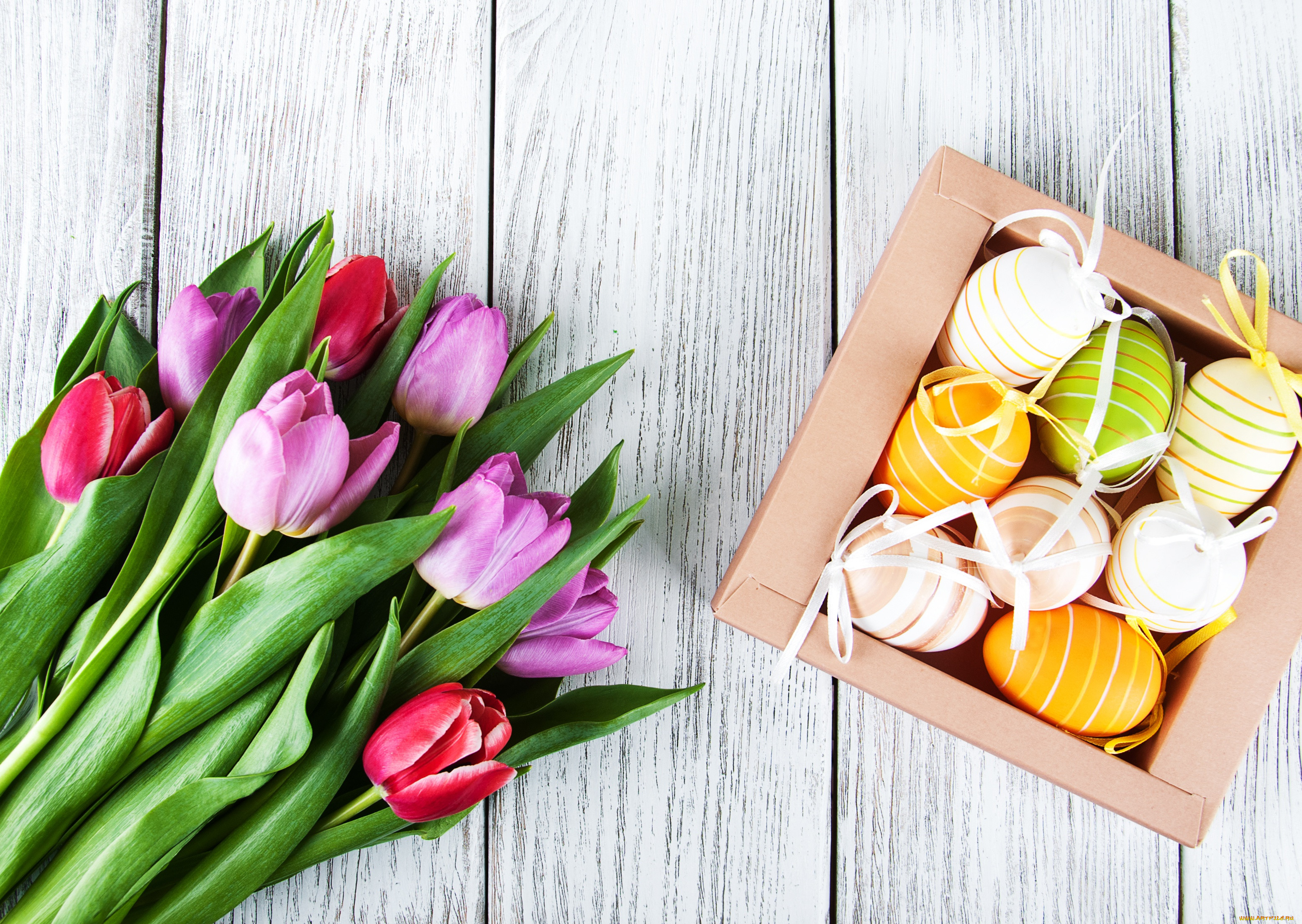 , , , , colorful, , happy, wood, pink, flowers, tulips, easter, purple, eggs, decoration